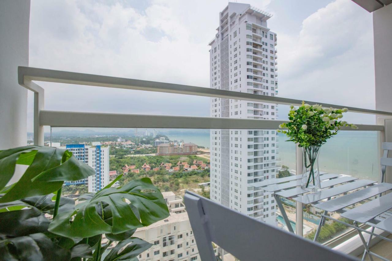 Veranda Residence Pattaya By Boom Na Chom Thian Eksteriør billede